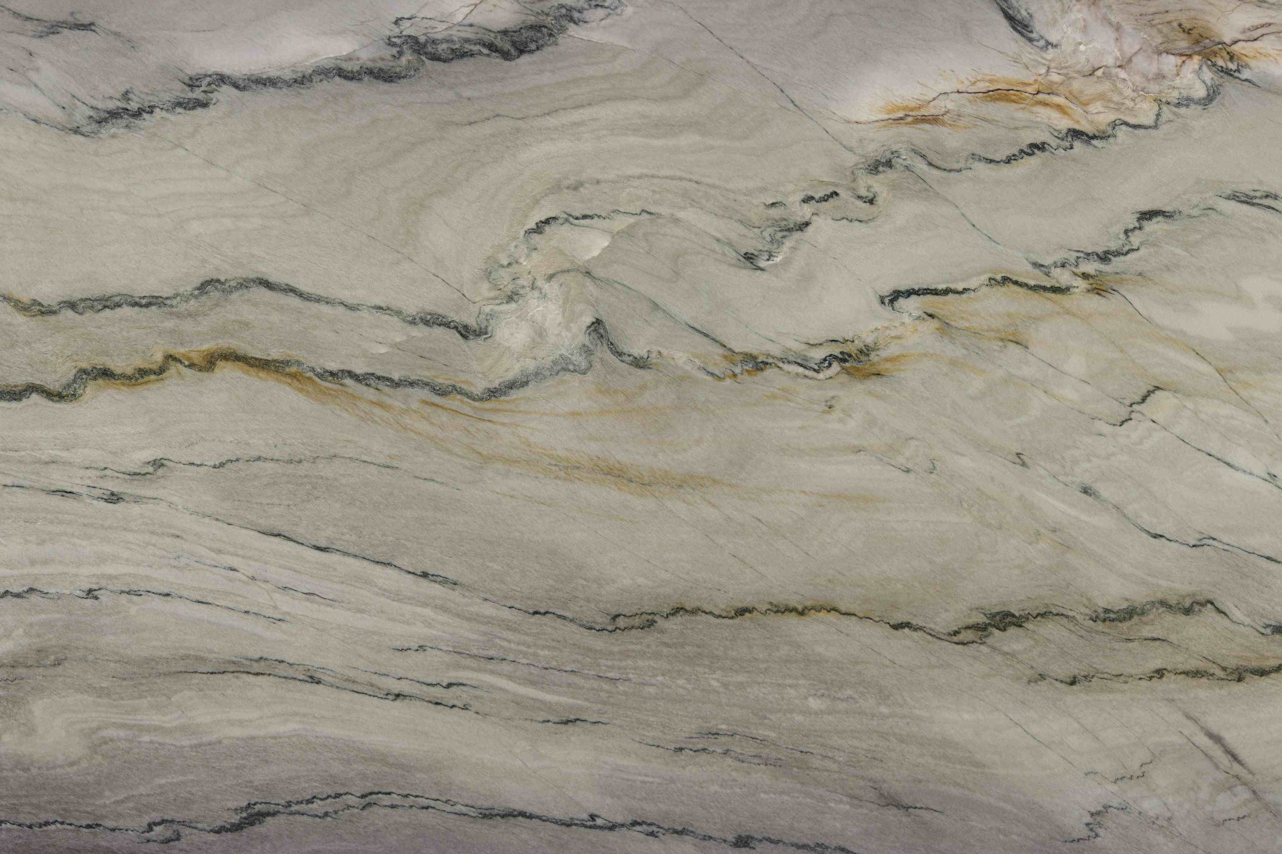 1111_Vivid White