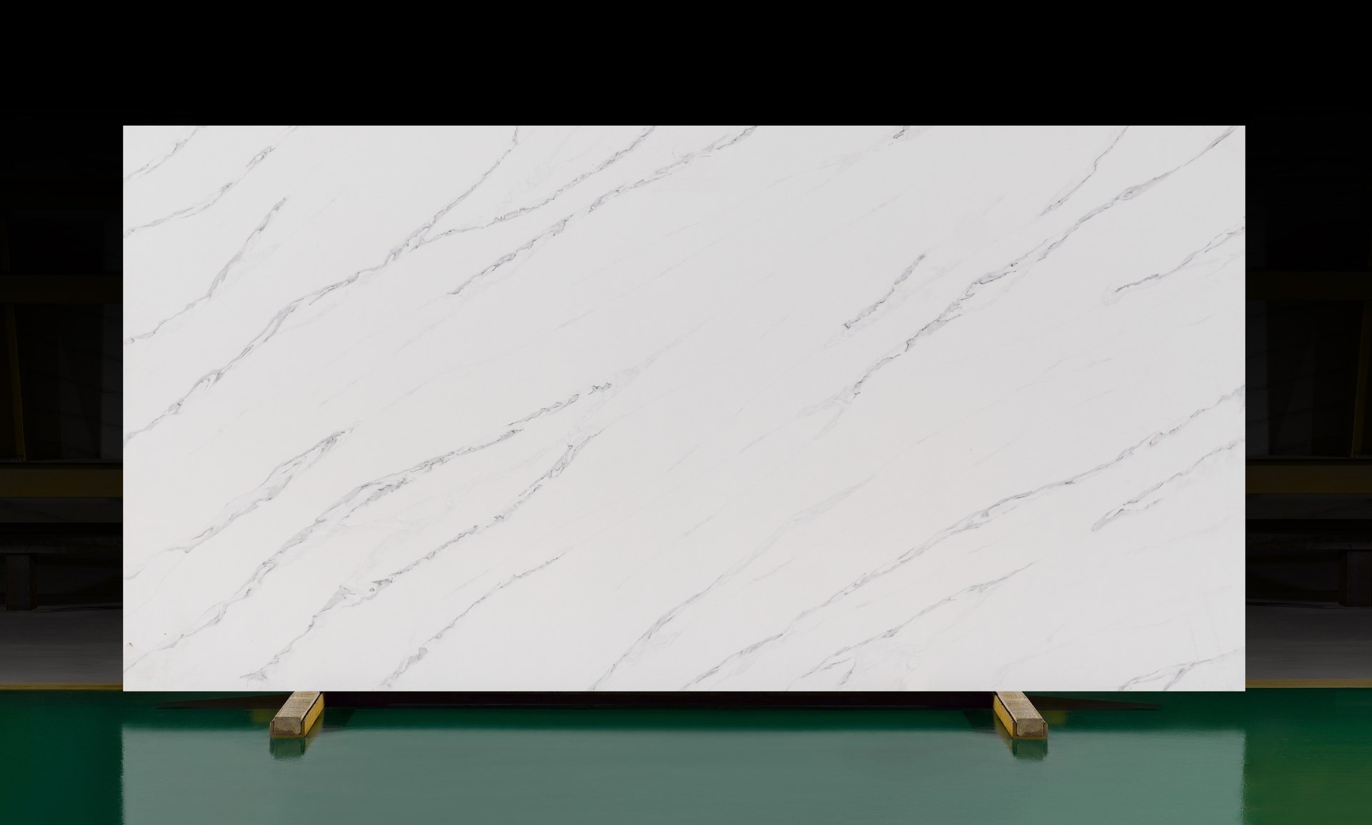 1111_Vivid White