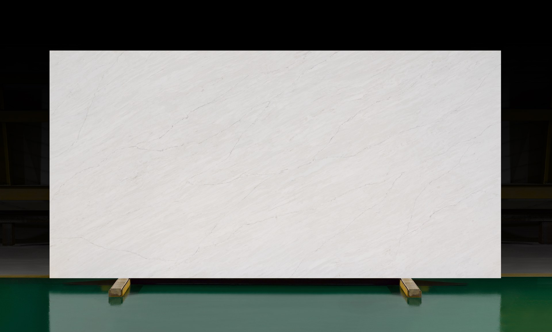 1111_Vivid White
